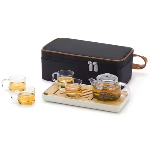 Maletín con juego de té para ritual